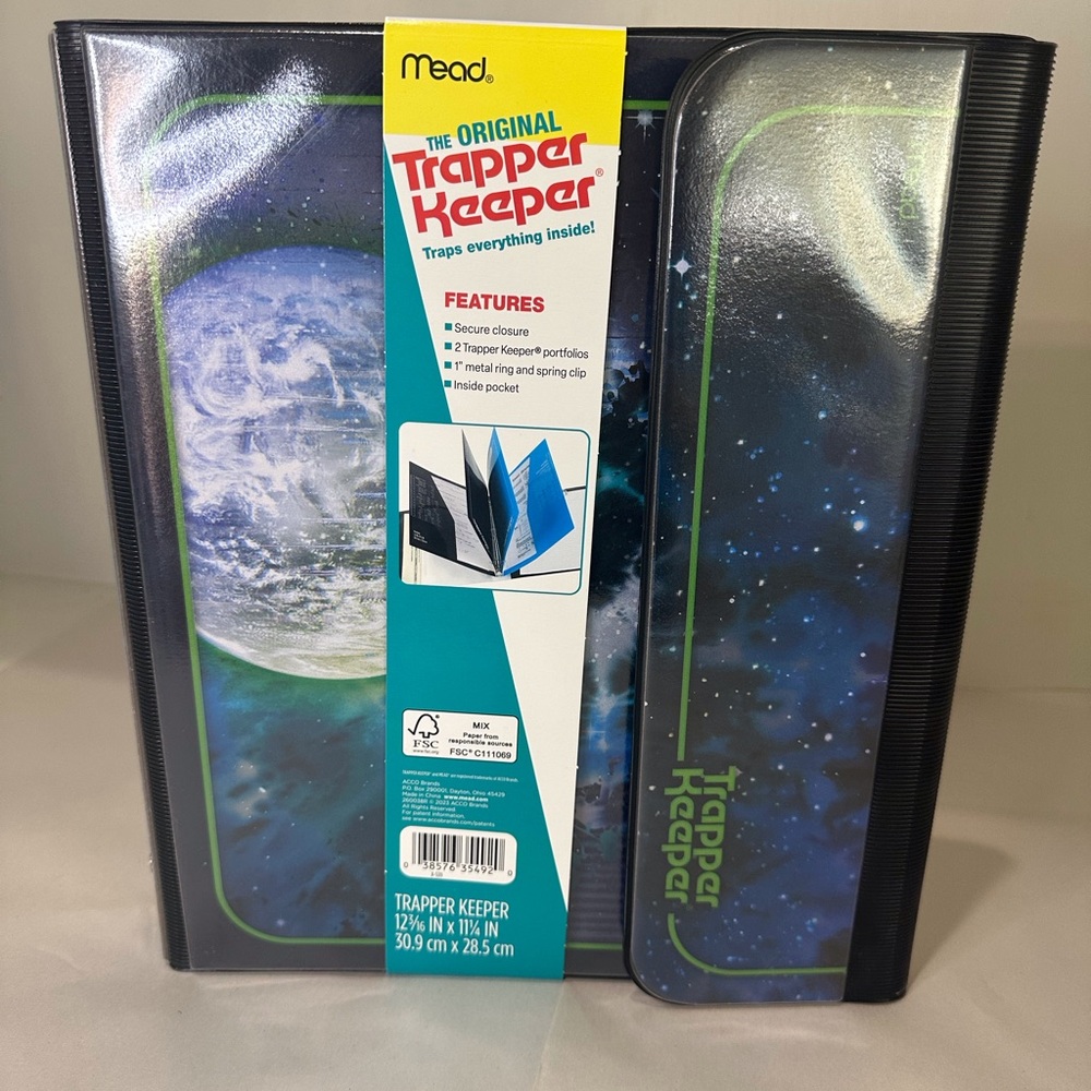 New Trapper Keeper Binder Portfolio Folder 2023 Mead Retro Moon Space School